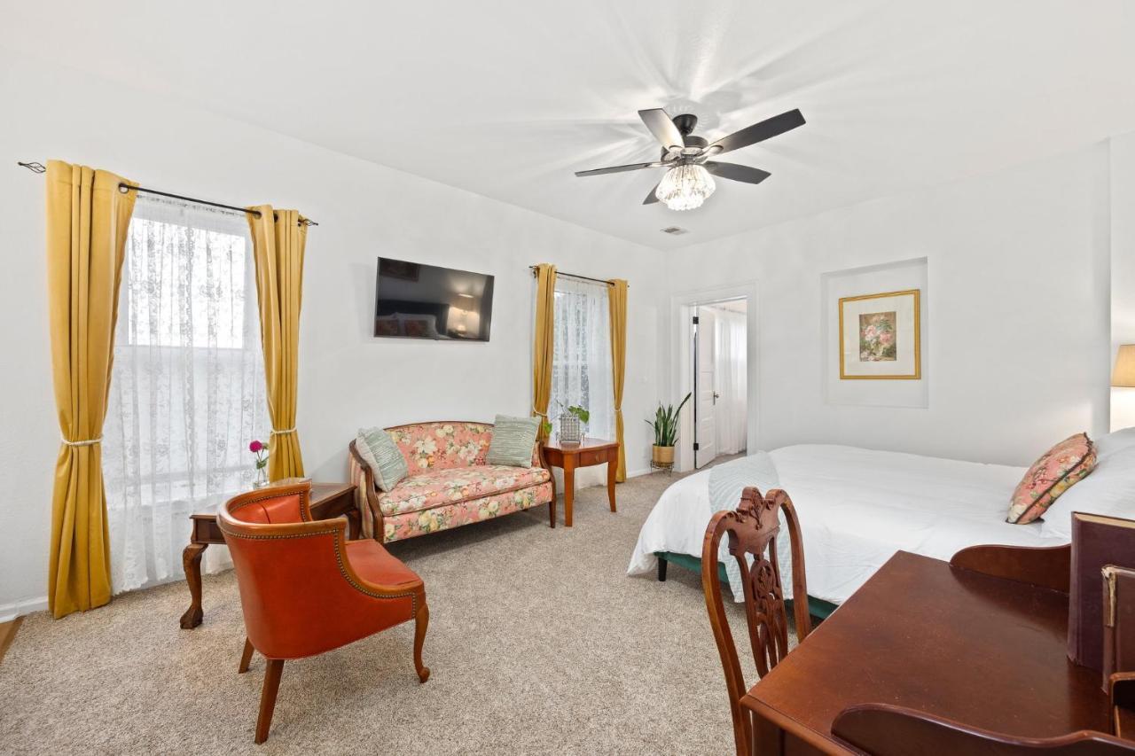 Hotel Flora House DEN