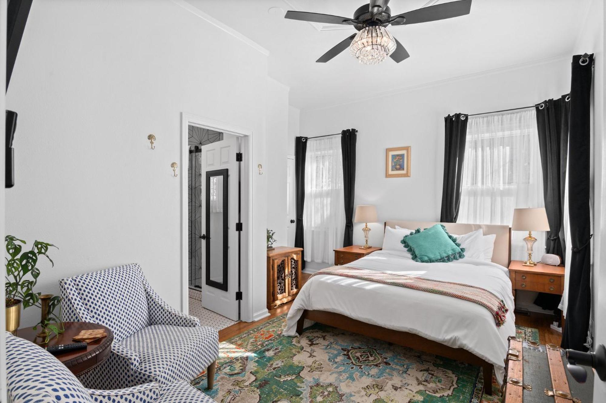 Flora House Hotel 5*